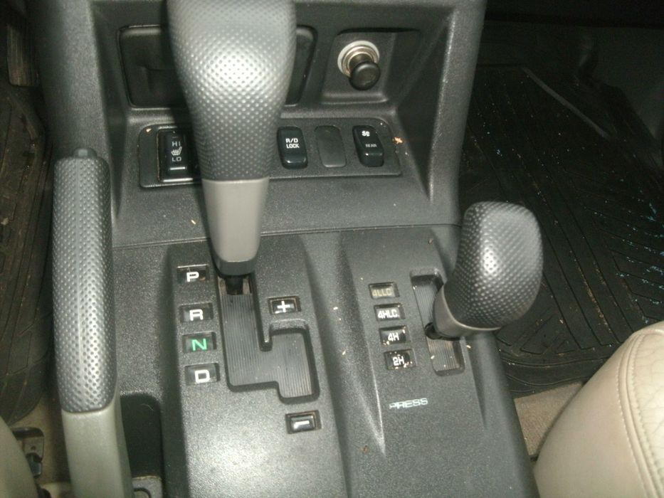 MITSUBISHI PAJERO 3.2 DID 4X4 Automat 2002Rok OC 08.2026 Krajowy