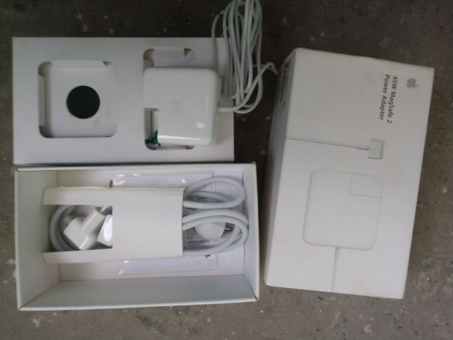 Блок питания от MacBook, зарядка новая но не рабочий