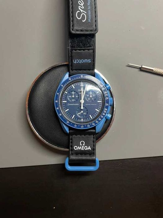 Bioceramic Neptune Watch SO33N100 - Omega x Swatch Lightweight