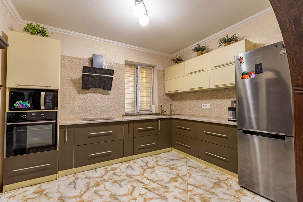 Продається  Будинок 125 м² з ремонтом | 20 соток | гараж | 5 км до ТЦ Майдан