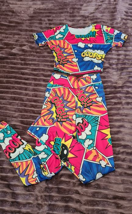 Костюм для фитнеса. Спортивный костюм