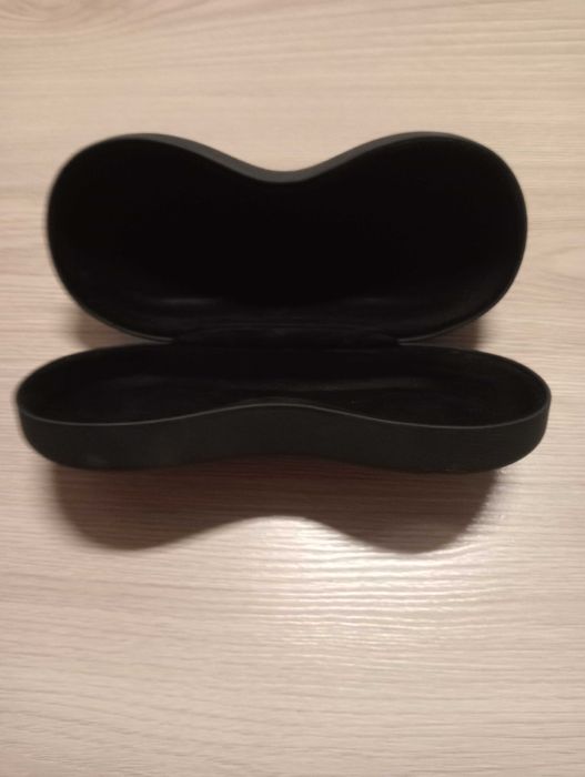 Etui na okulary Carrera