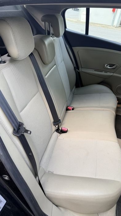 Продам власне авто Renault Megane ,автомат, 2.0 дизель,  2010 року .