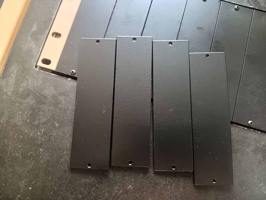 Panele API seria 500