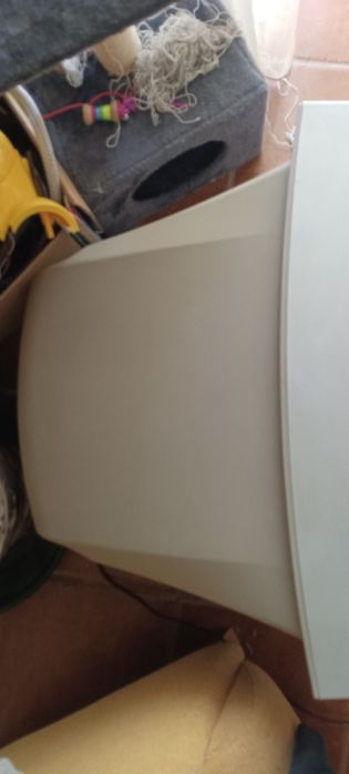 Vendo TV antiga para desocupar