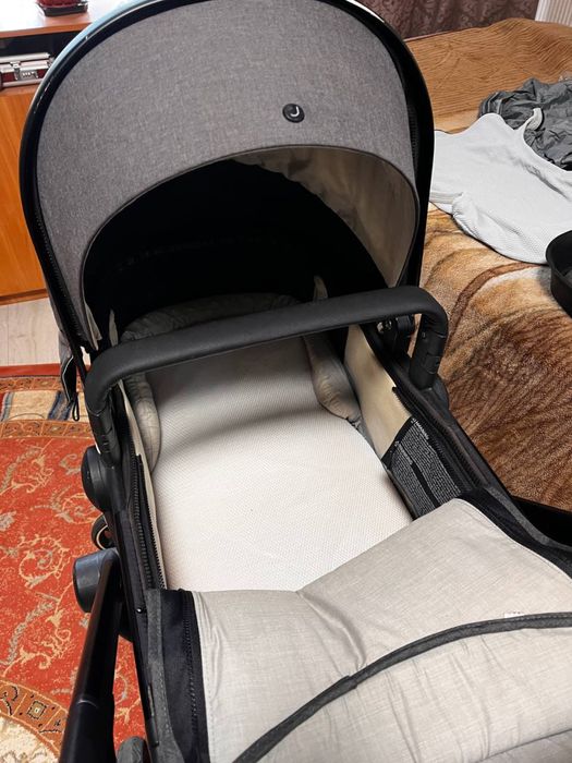 продам коляску.  joolz day 3