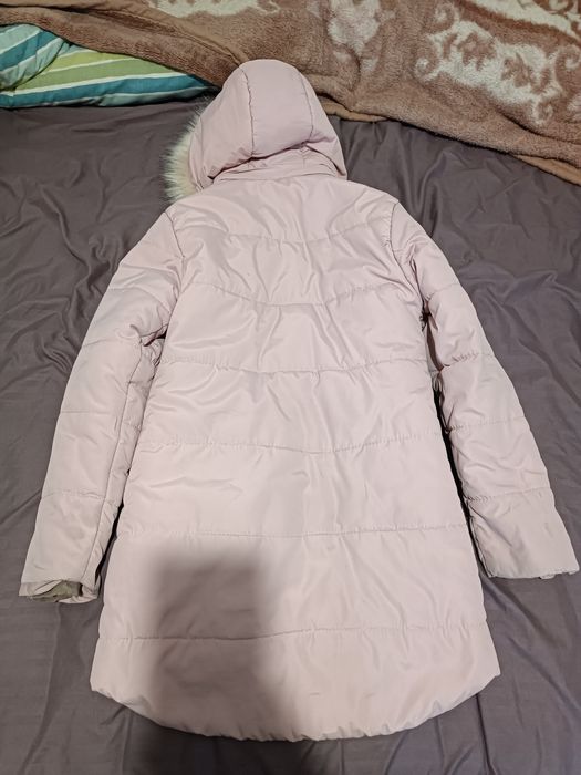 Куртка зимова на ріст 150-158см на вік 9-10років