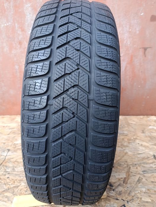 Шина 215/65/16 PIRELLI
