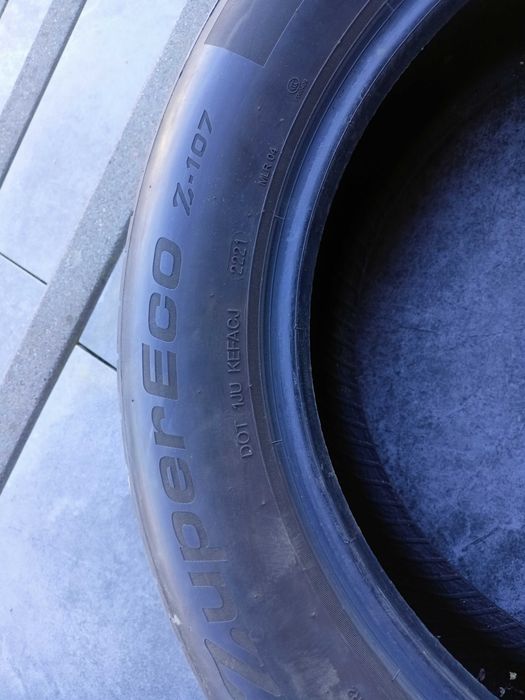 Opony letnie R17 215/60