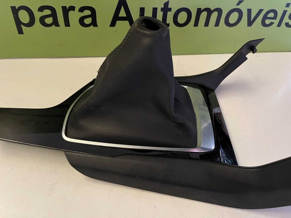 Peugeot 308 II - Consola Plastico Fole Punho Mudanças - Z554