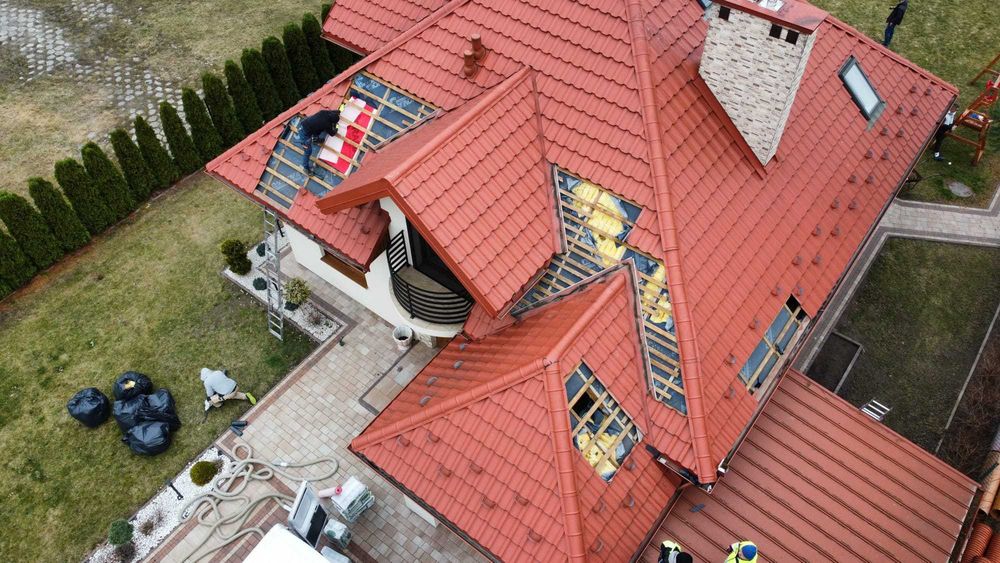 Naprawa Izolacji dachu KUNY Docieplenie CELULOZĄ Ocieplanie PIANĄ PUR