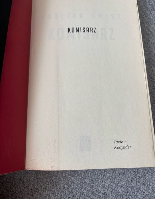 Ksiazka Komisarz Paulina Swist