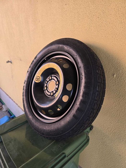 Pneu sobresselente NOVO Pirelli T125/80 R15 95M