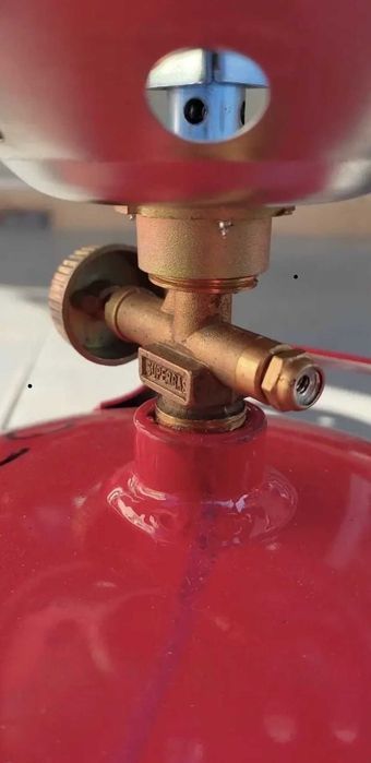 балон газовий 8л  комплект з пальником тарілкою