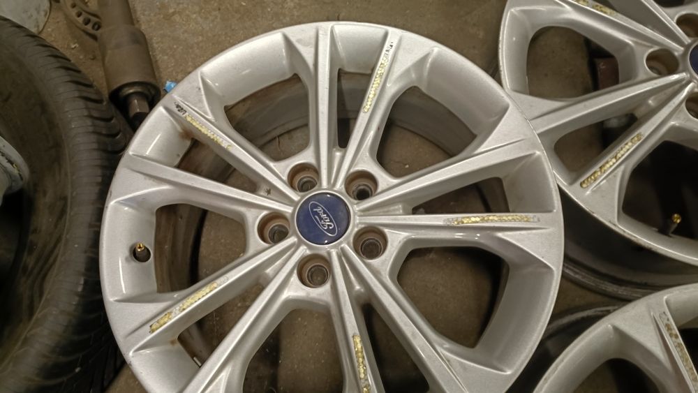 5x108  17 Felgi aluminiowe ford Volvo oryginał czujniki ciśnienia powietrza