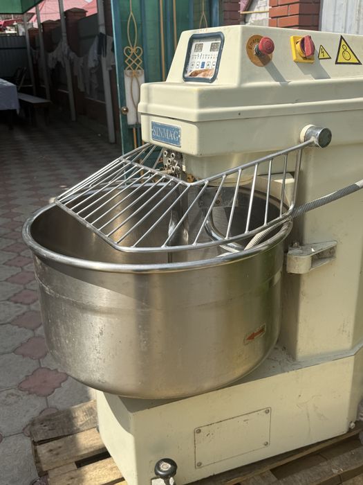 Тестомес миксер SINMAG SM80t