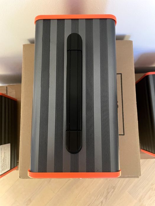 Зарядна станція 110Wh, 300W Модифікована синусоїда, Type-C, Ліхтар