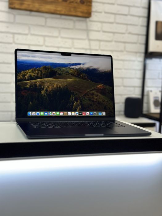 MacBook Air 15 M2 (MQKW3) 8/256 gb Midnight Магазин Гарантія