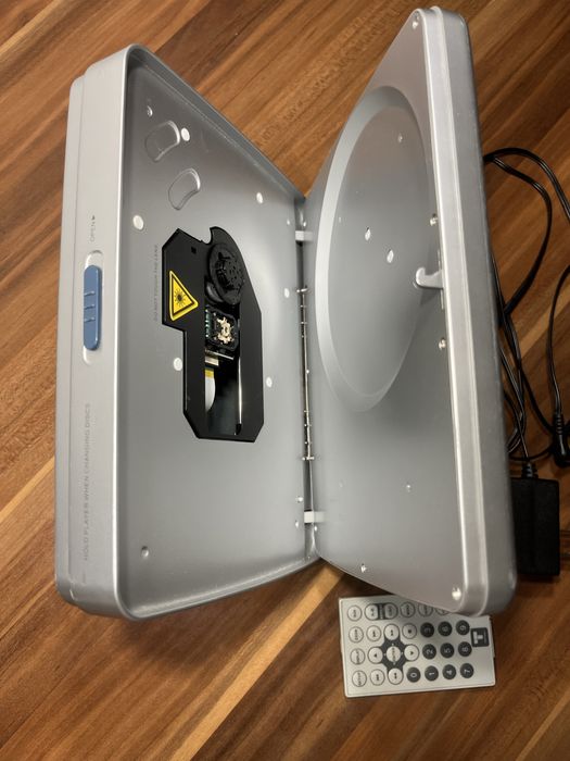 DVD переносний плеєр Trutech