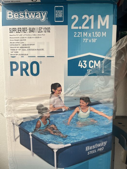 Piscina com bomba