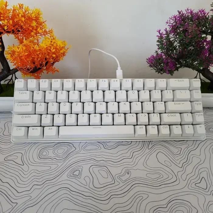 Клавіатура ігрова Skylion K68 дротова механічна із RGB підсвічуванням Switch Blue