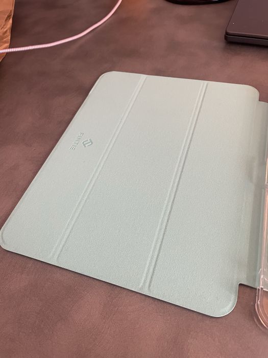 Etui iPad Air 11