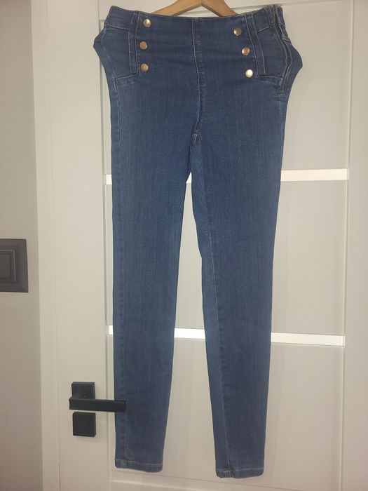 Nowe spodnie Mohito toz 34