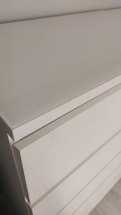 Cómoda Malm Ikea