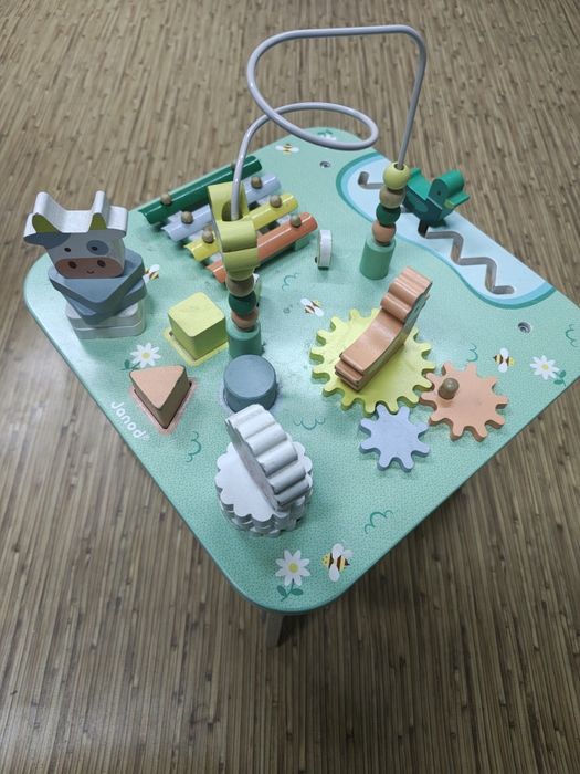 Stolik edukacyjny JANOD