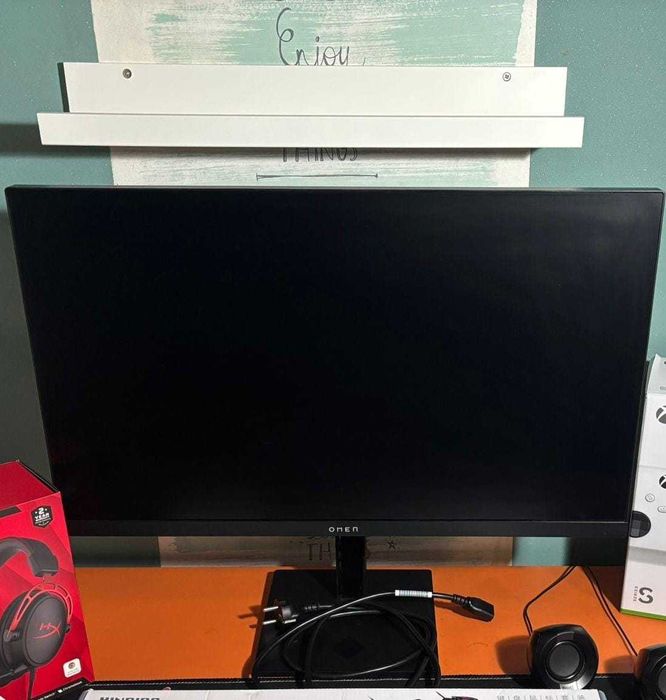 Tela Omen 27" 165hz sem detalhes