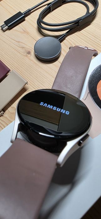 Samsung Galaxy Watch 5 rosa gold 40mm