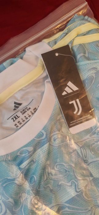 Camisola Futebol Juventus alternativo 2º equipamento 2025-2026 2XL Slim Fit nova embalada com etiqueta