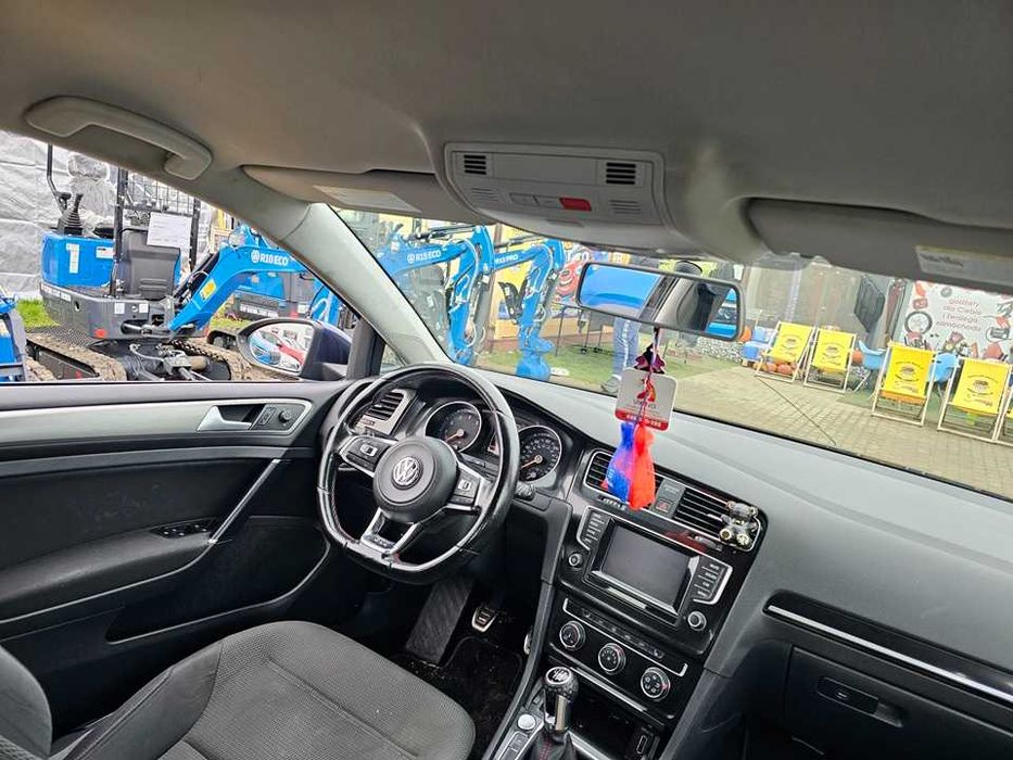 Volkwsagen Golf GTI 2016r/2.0benzyna/245KM/doinwestowany/climatronic