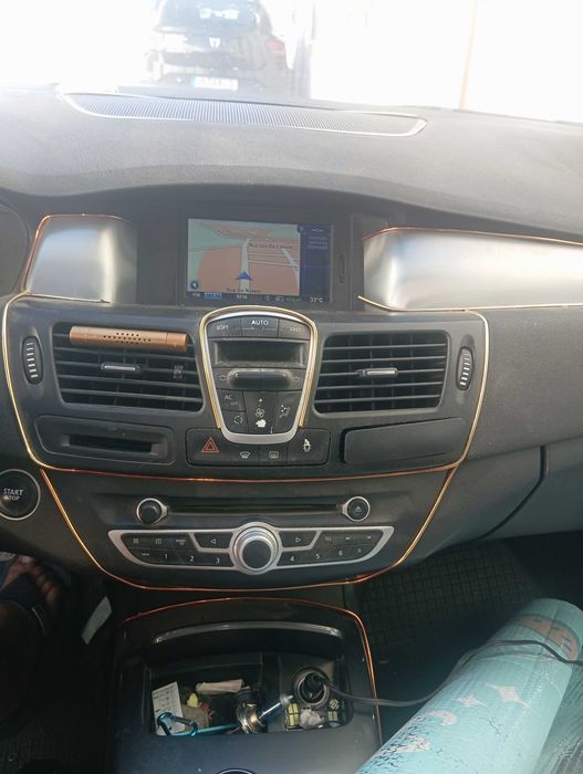ATENÇÃO: laguna 3 180cv com avaria