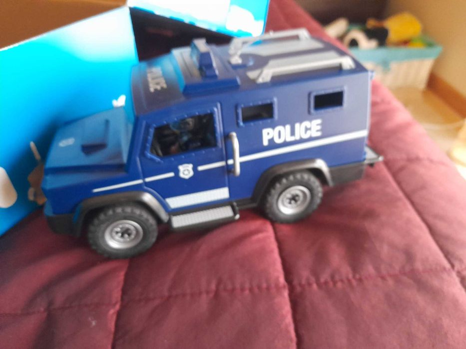 barco  e jipe playmobile