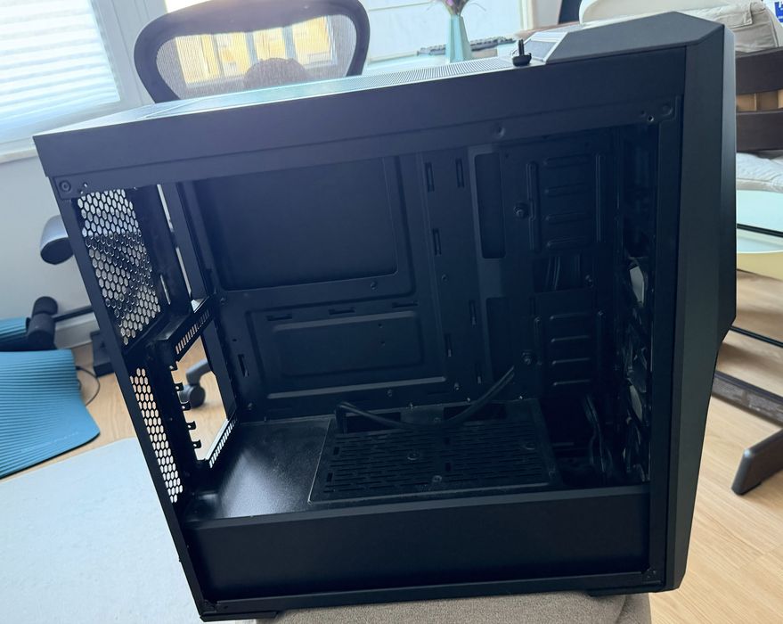 Caixa de computador Cooler Master