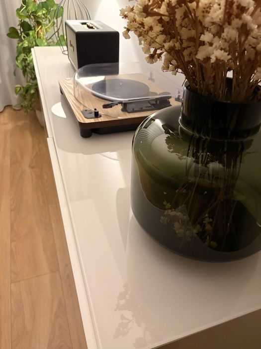 Tampo vidro móvel Ikea Besta