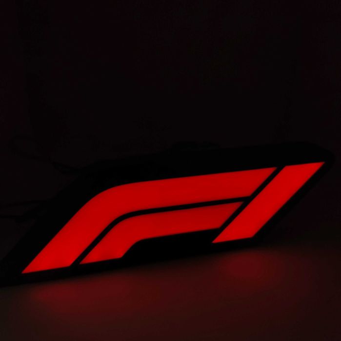 Luminária Fórmula 1 LED com Tomada e USB – Decoração Racing