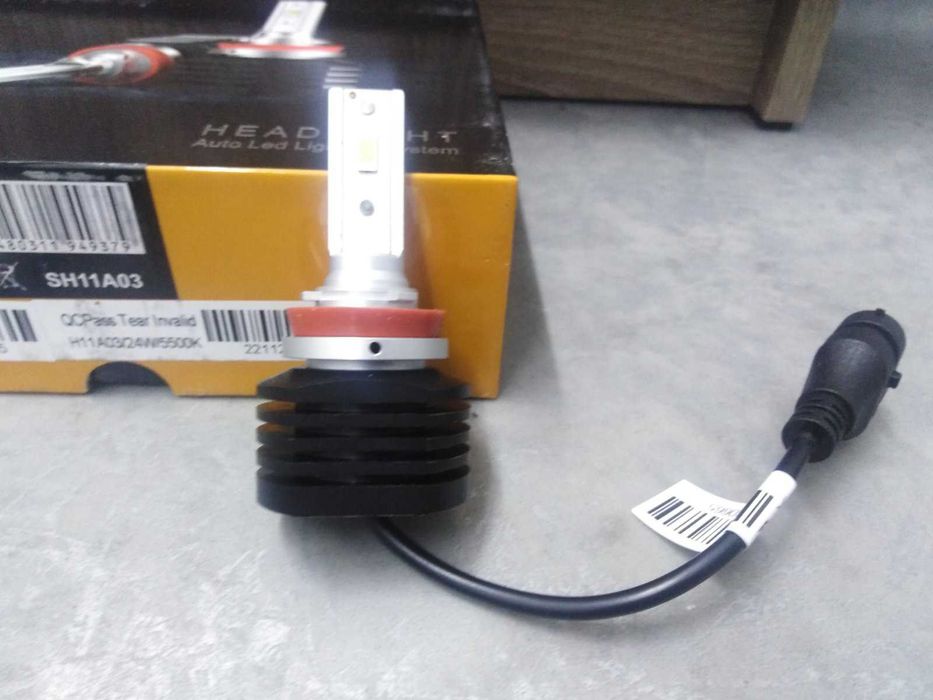 Светодиодные ПТФ лампы H11 24W (желтый свет)