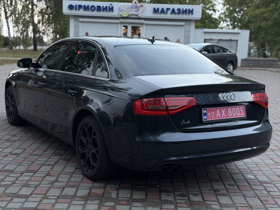Продам Audi a4b8