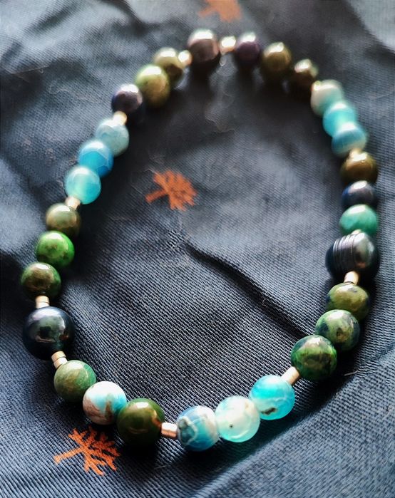 Bransoletka z naturalnych kamieni z prawdziwymi perłami