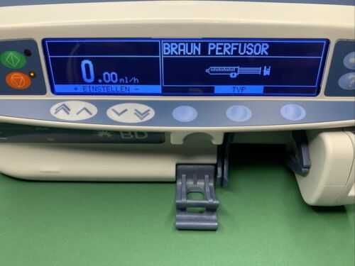 Pompa infuzyjna strzykawkowa ALARIS CC CareFusion