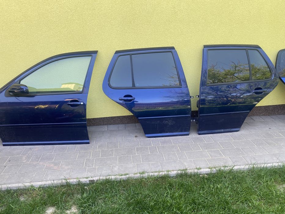 Кришка багажника, двері Volkswagen Bora