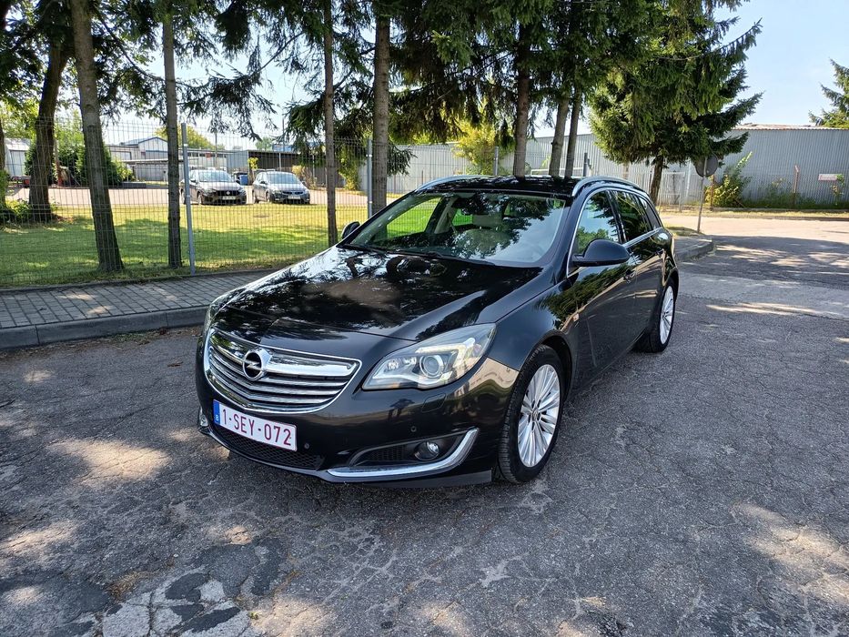 Opel Insignia Bogata wersja LED XENON KAMERA NAVI SPORT SKÓRA itd raty zamiana