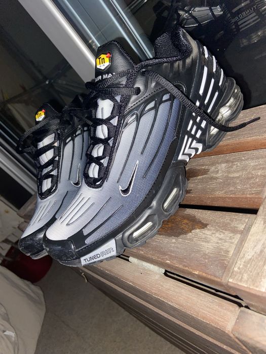 Nike tuned max 3