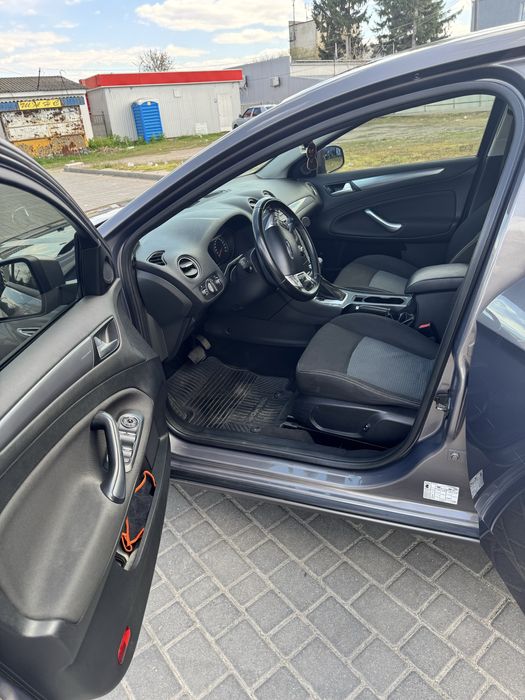 Продам власний авто FORD MONDEO 4 2010р рестайл