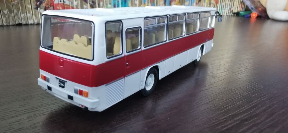Ikarus 256. Model kultowe autobusy PRL. Skala 1:72