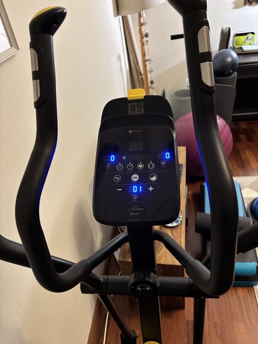 Bicicleta Eliptica Domyus EL 520  em excelente estado