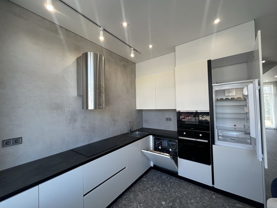 Продаж СУЧАСНОГО  ТаунХауса в котеджному містечку