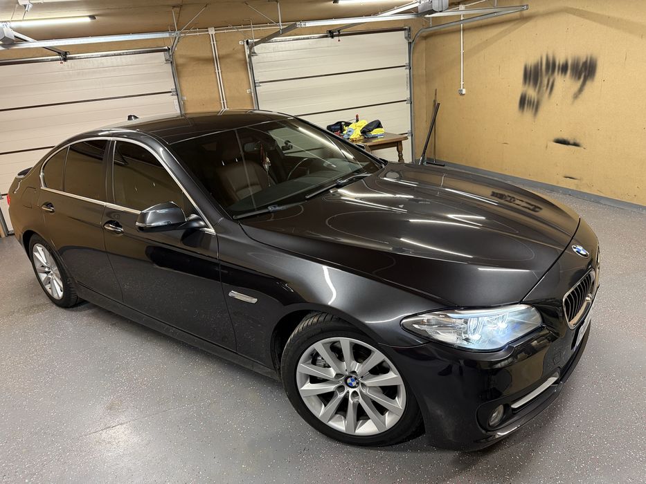 BMW Seria 5 F10 520D